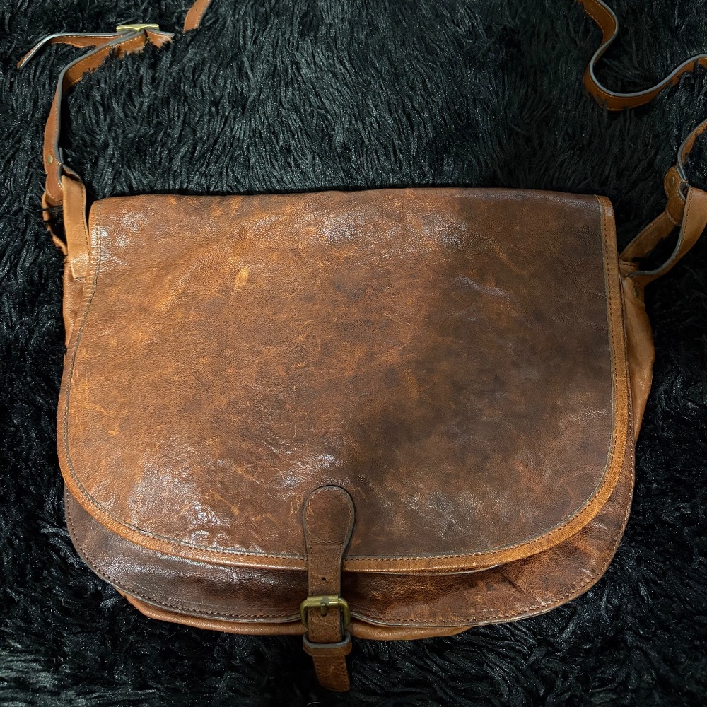 Vintage Club Monaco Distressed Leather Messenger